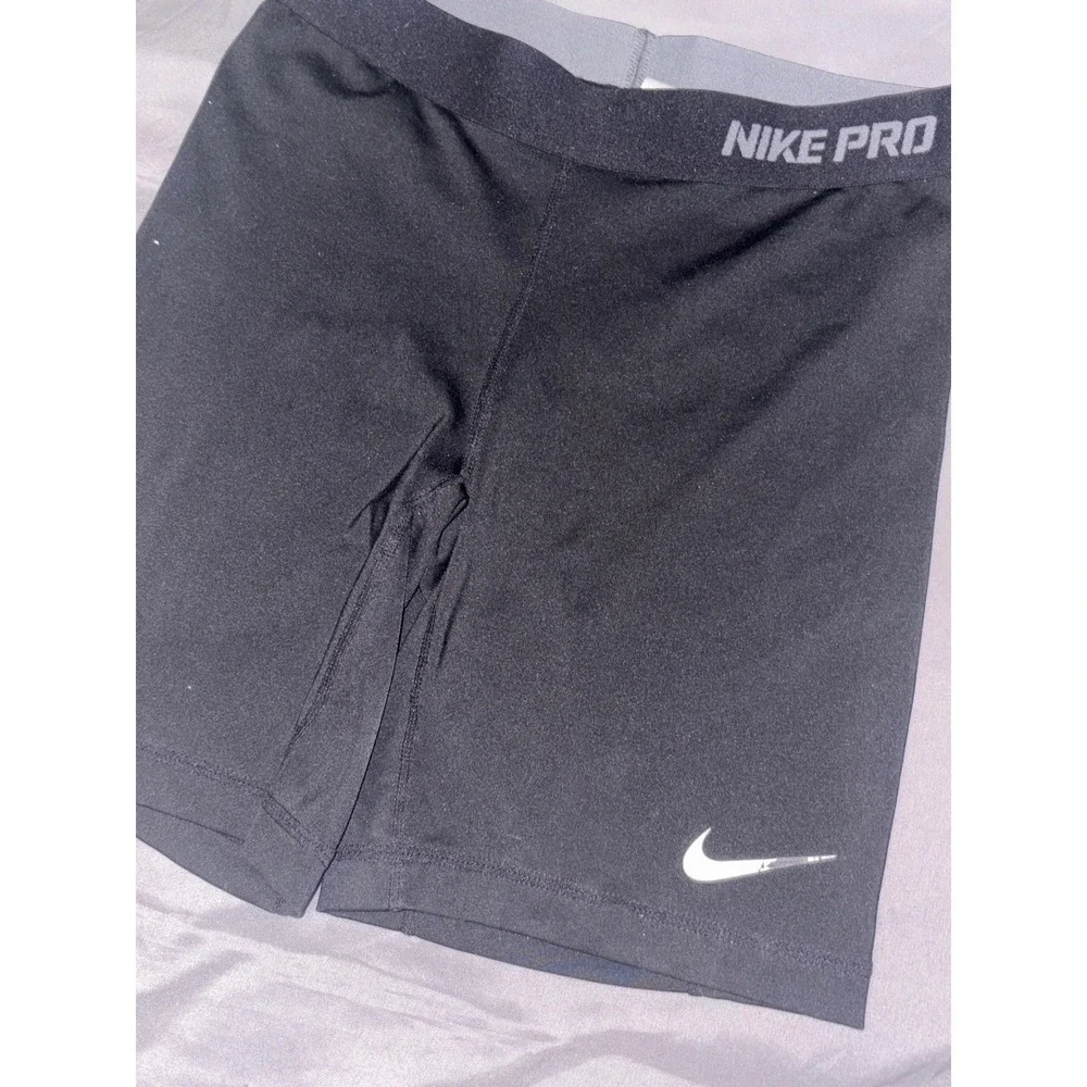 Nike‎ Pro Dri-FIT Women's Black 3